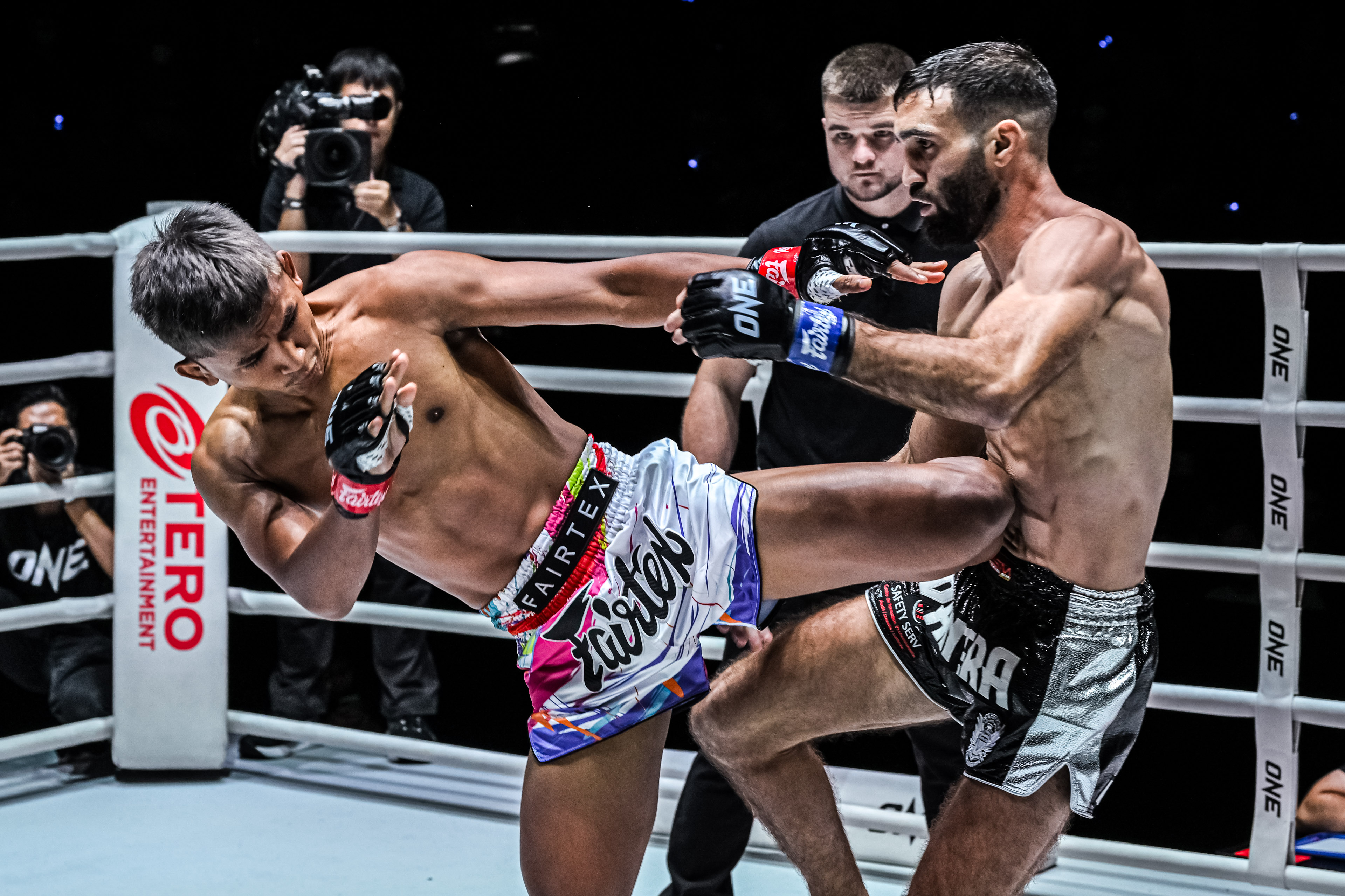 Kongsuk Fairtex Joachim Ouraghi ONE Friday Fights 72 9