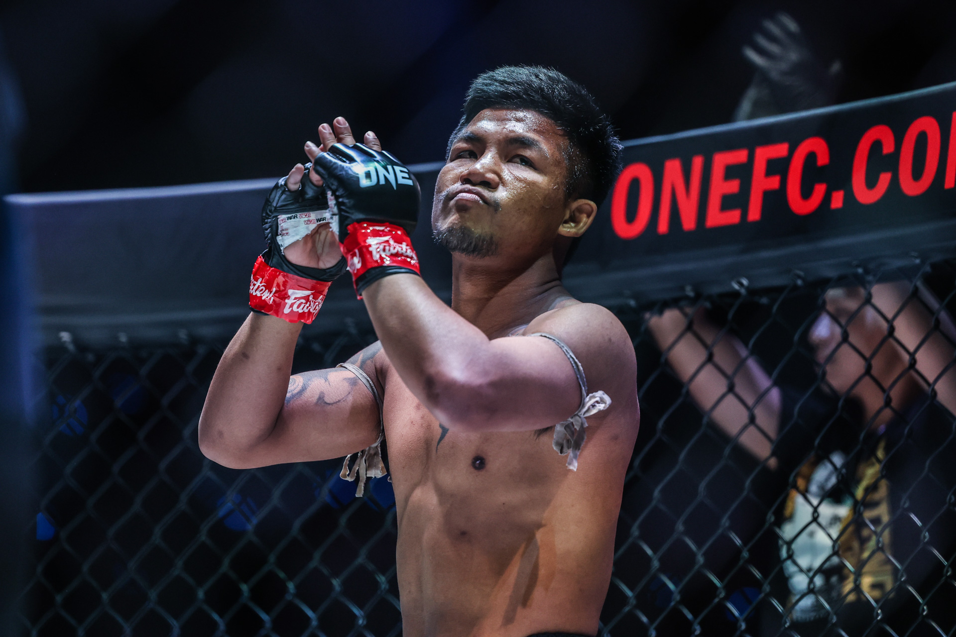 Rodtang Jitmuangnon Edgar Tabares ONE Fight Night 10 28