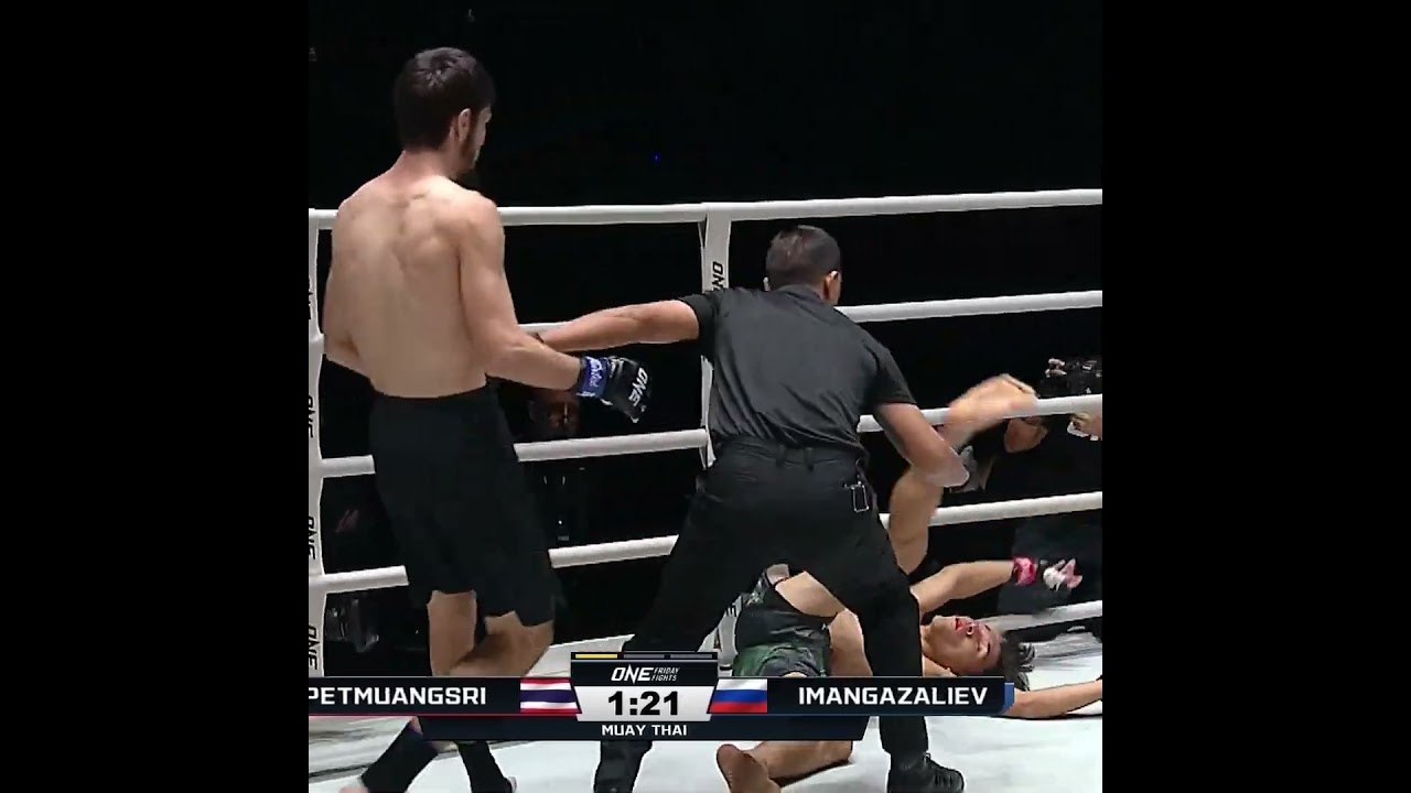 STATEMENT MADE ️ Asadula Imangazaliev debuts with a spinning backfist knockout!